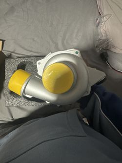 BMW Electric Engine Water Pump W/Thermostat