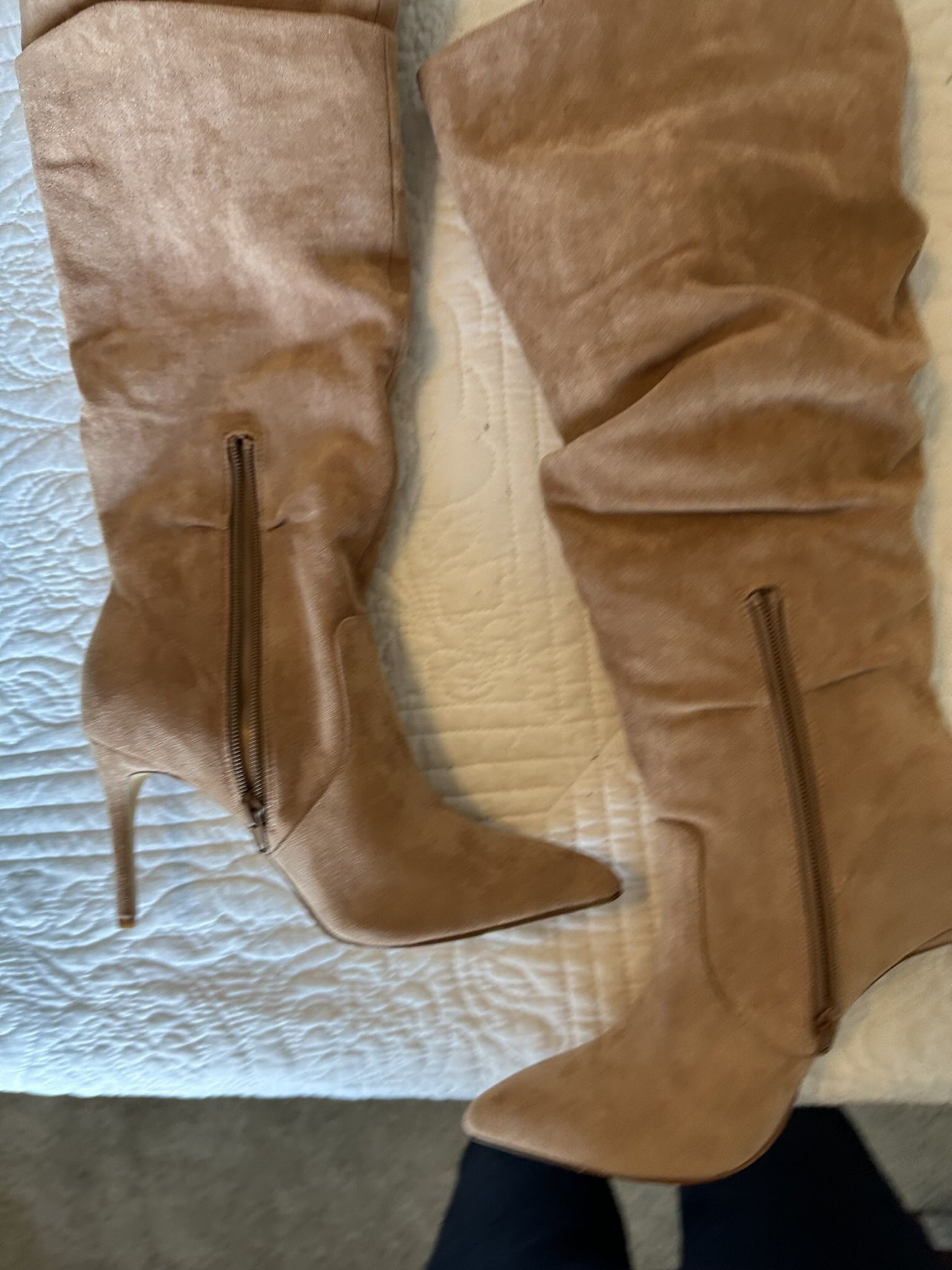 NIB ALDO Women’s Mirles Camel Suede Boots 7.5M