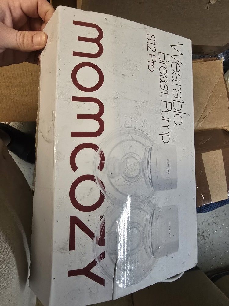Momcozy Wearable Breast Pump