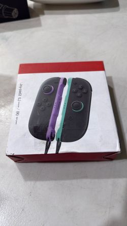 Joy-Pad 2 Controllers Lavender and Light Green