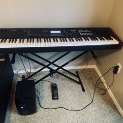 Yamaha MOXF8 Keyboard, MX5 Speaker and Equipment 