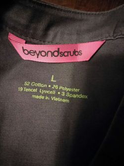 Nursing scrubs tops