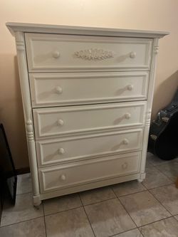 Cream dresser by Cafe Kids
