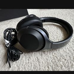 sony wh-1000xm2 (DO NOT SEND ME A LOW OFFER! )
