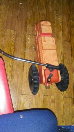Vintage Melnor traveling sprinker
