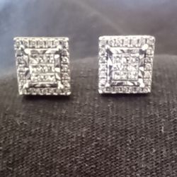White Gold Diamond Kite Earrings