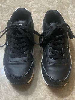 Rebook sneakers nor boys size 1