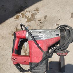  Milwaukee Hammer Drill 