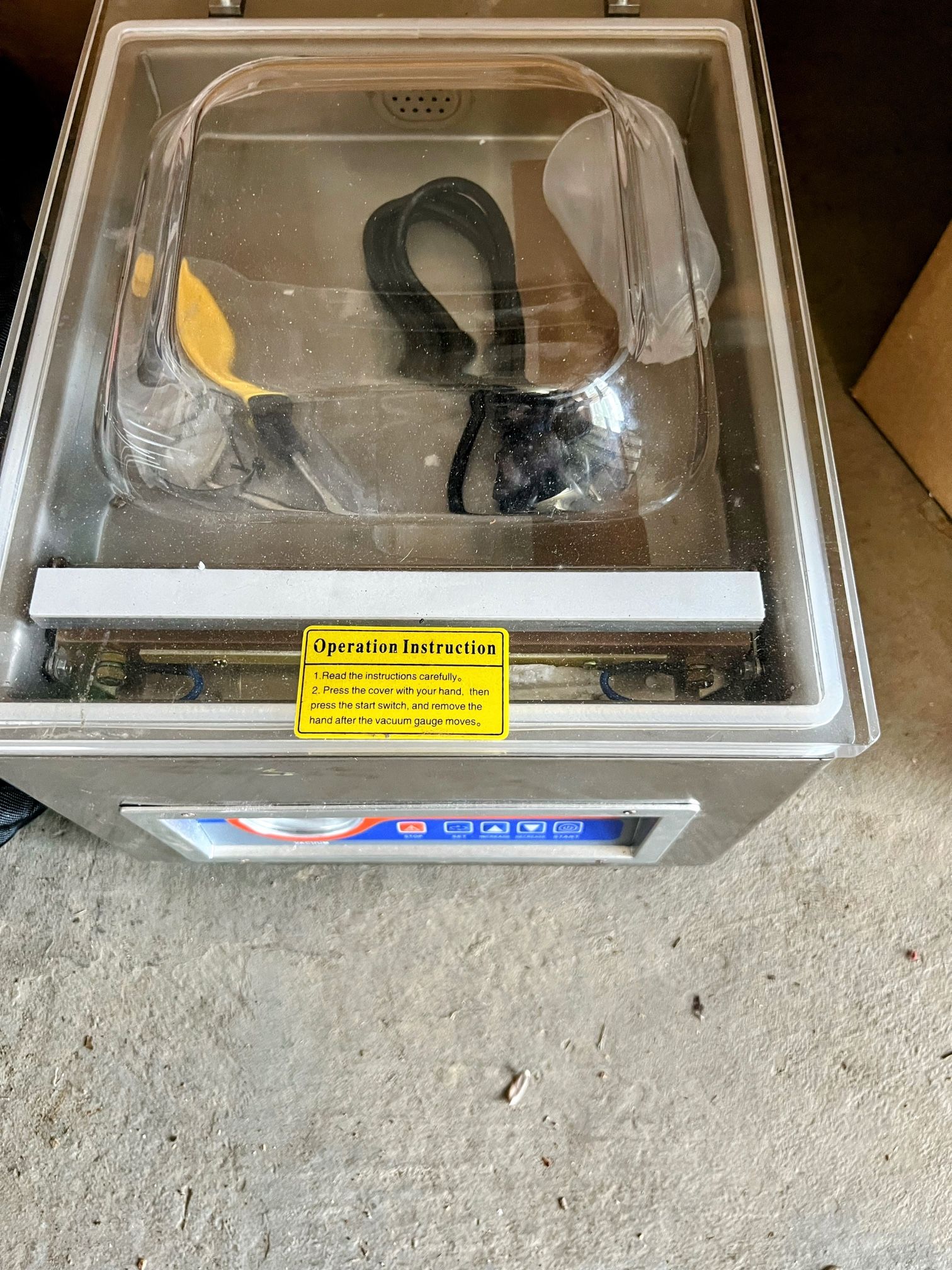 DC 260Z Vacuum Packer