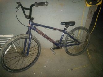 24 Inch BMX Free Agent