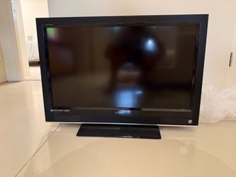 32” Vizio flat screen HD TV