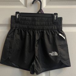 Brand New Girls The North Face Black Shorts Size M Kids