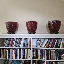     Set Of 3 Glass Decorative Vases