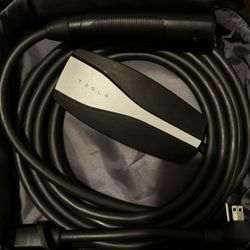 Tesla Mobile Charger 
