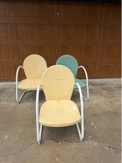 Vintage Mid-Century Metal Lawn Chairs (Set of 3)