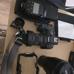 Canon R7 Lenses and Many Accessories 