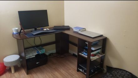L Shaped Corner Computer Desk Saves Space In Home, Office and Dorm Room