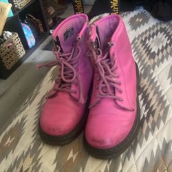 Kids Pink Dr Martens