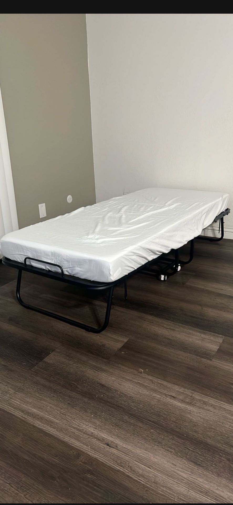 Kitchen Table - Dresser - Iron - Microwave - New Fold Up Bed