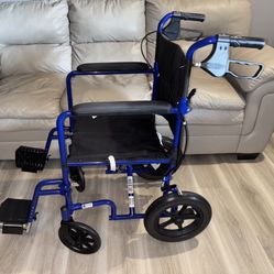 Foldable Transport Wheelchair With Brakes