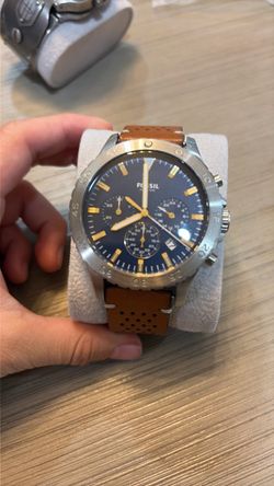 Fossil Crewmaster Chronograph Brown Leather Strap Watch (Model CH3077).