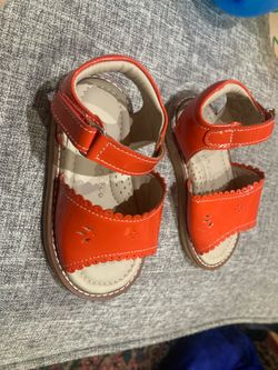 New European summer sandals, Elephanto, girls toddler size 5