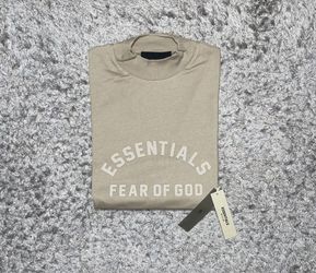 Essentials Tee