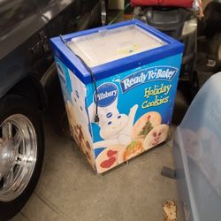 Pillsbury Holiday Cookie Cooler