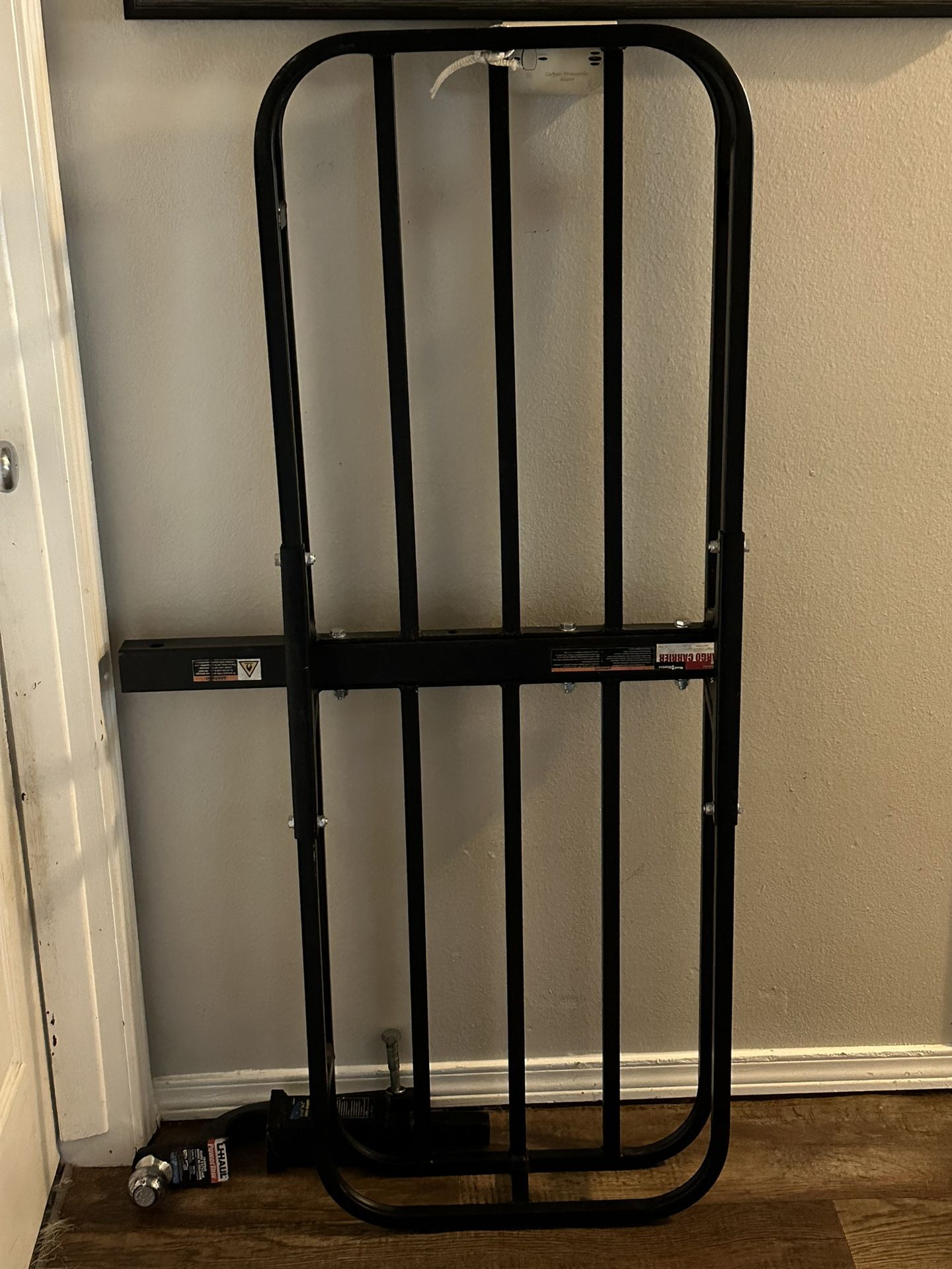 Tow Hitch Cargo Carrier