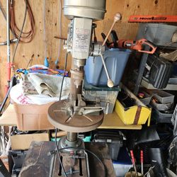 Intergram Heavy Duty Drill Press 12 Speed In Grate Working Condition 