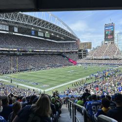 Seahawks vs. Chiefs (3 tickets)