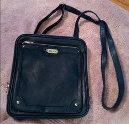 Blue leather brand name cross body purse 👜