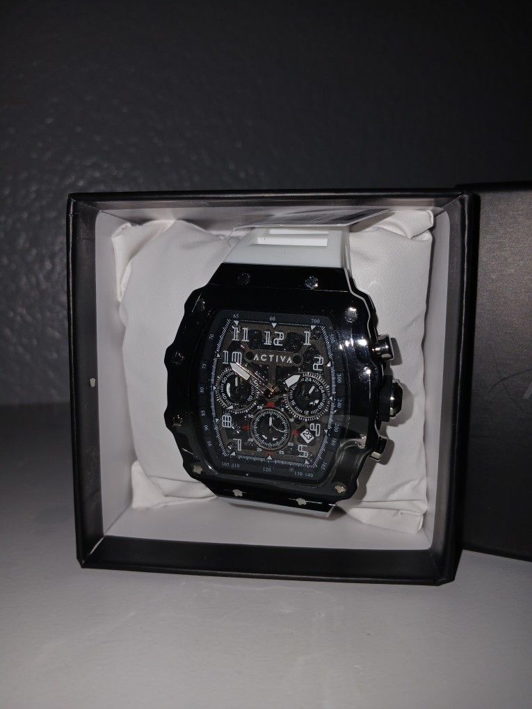 Activa X Invicta Watch 44.3mm