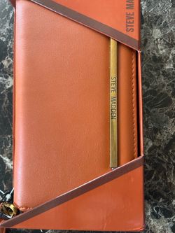 Steve Madden wallet