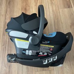 Car Seat Cybex Atom M With Base