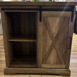 Accent table