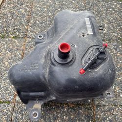 2014 2015 2016 2017 2018 Mercedes Sprinter DEF Tank w/ Pump Assembly Bluetek OEM