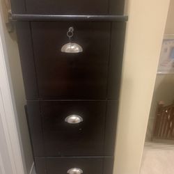 Wooden Black File Cabinet 4 Drawer 130$Ce