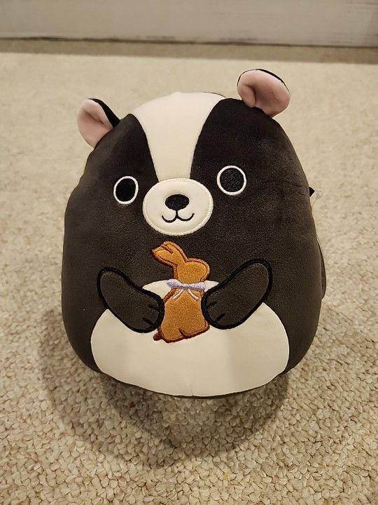 Original Squishmallows 8" Skyler The Skunk Holding Chocolate Bunny