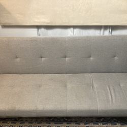 Gray Sleeper Couch/sofa