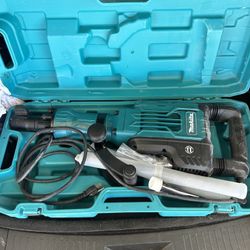 Makita Demolition Hammer