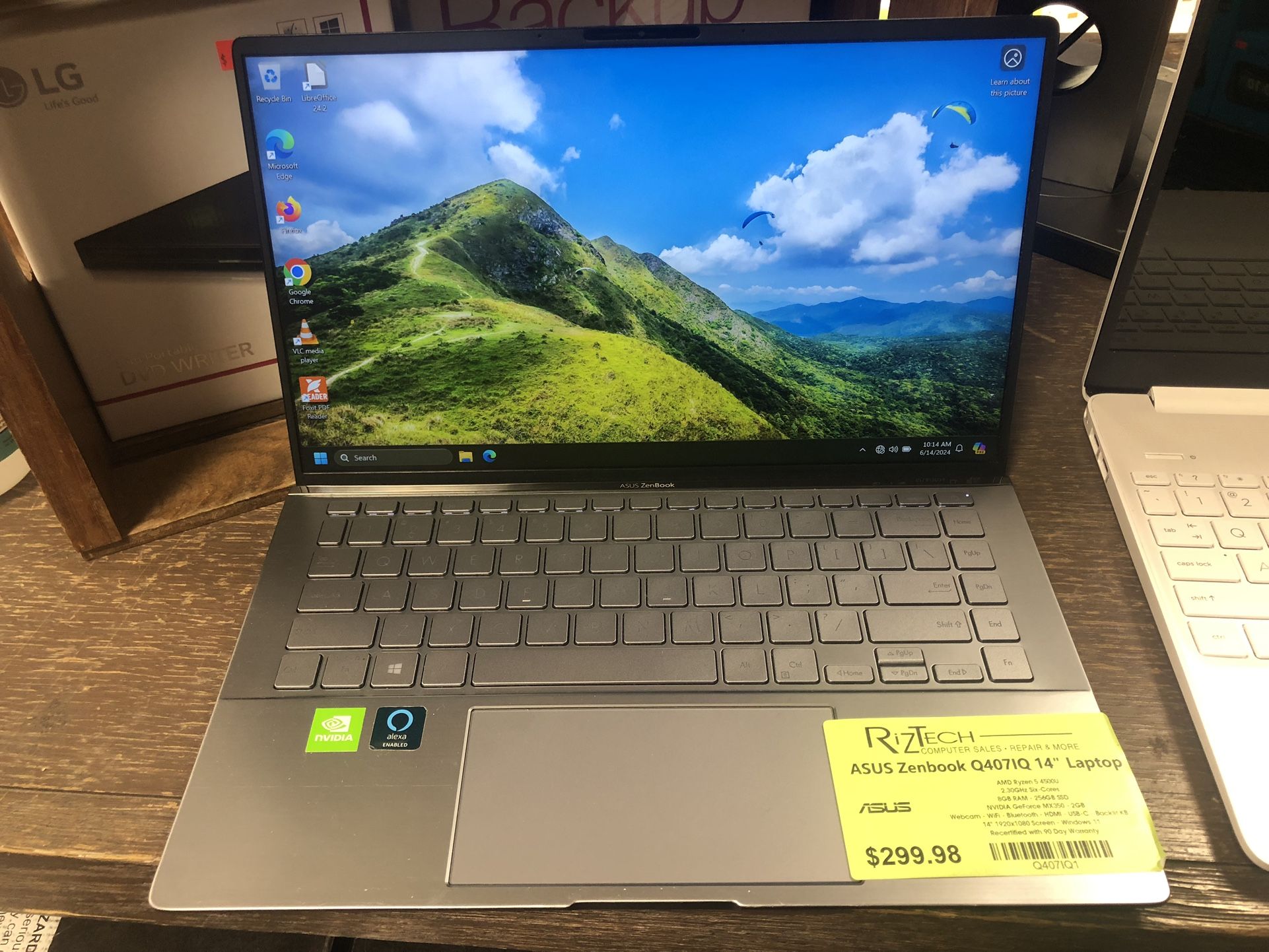 ASUS Zenbook Q407IQ 14" Laptop