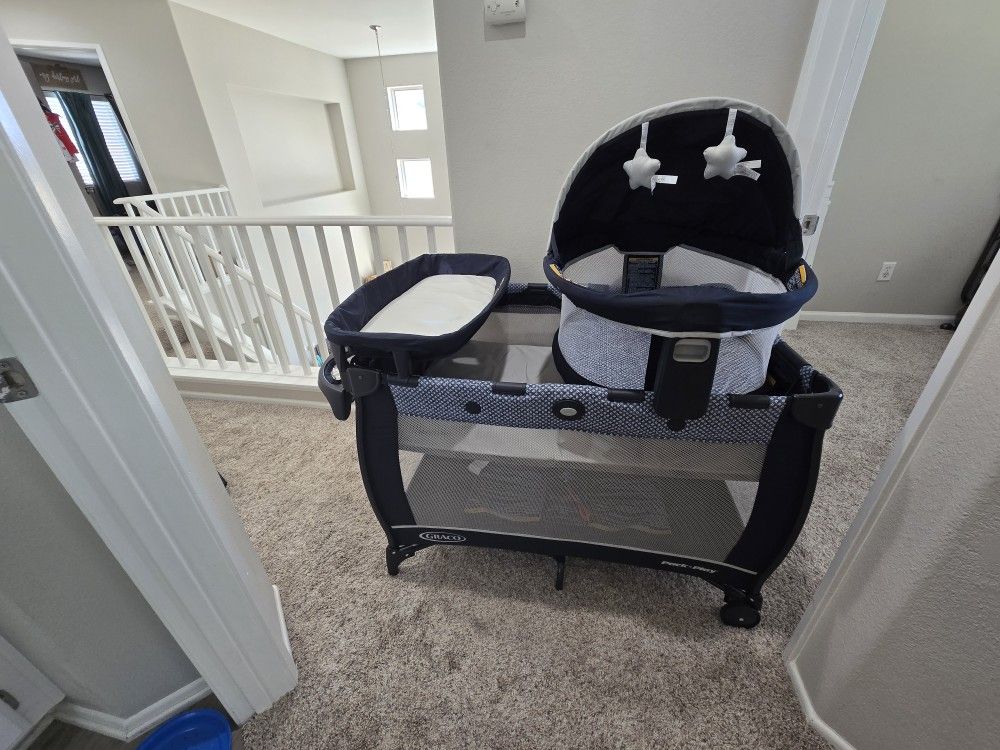 Graco Pac 'n Play Travel Dome LX