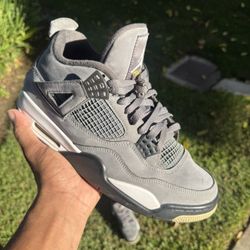 Jordan 4 Cool Grey