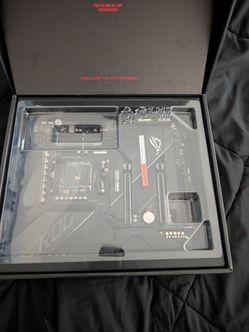 ASUS ROG CROSSFIRE DARK HERO VIII