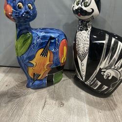 Antique Turvo Set Of 2