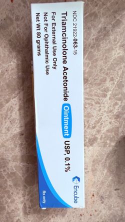 Tricinolone