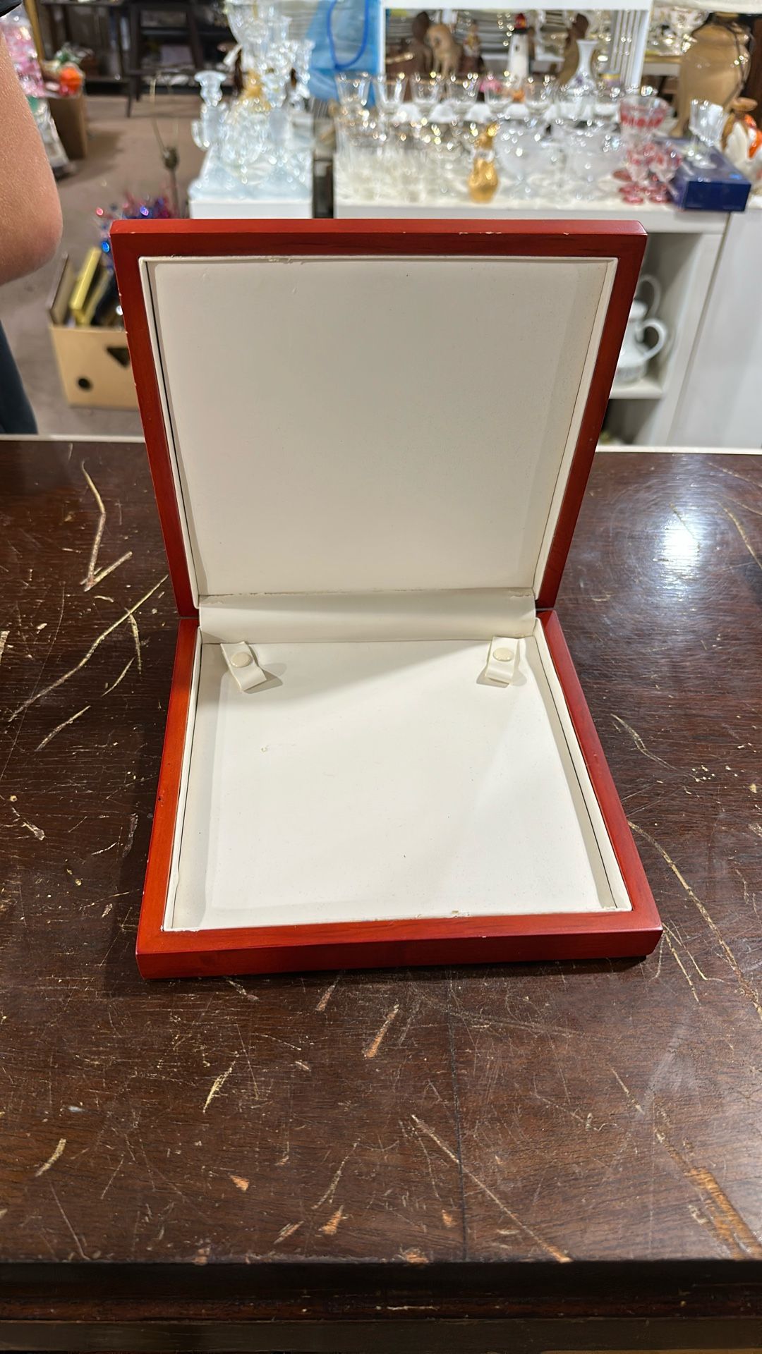 Necklace Holder