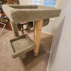 Cat Tree / Tower /Scratching post