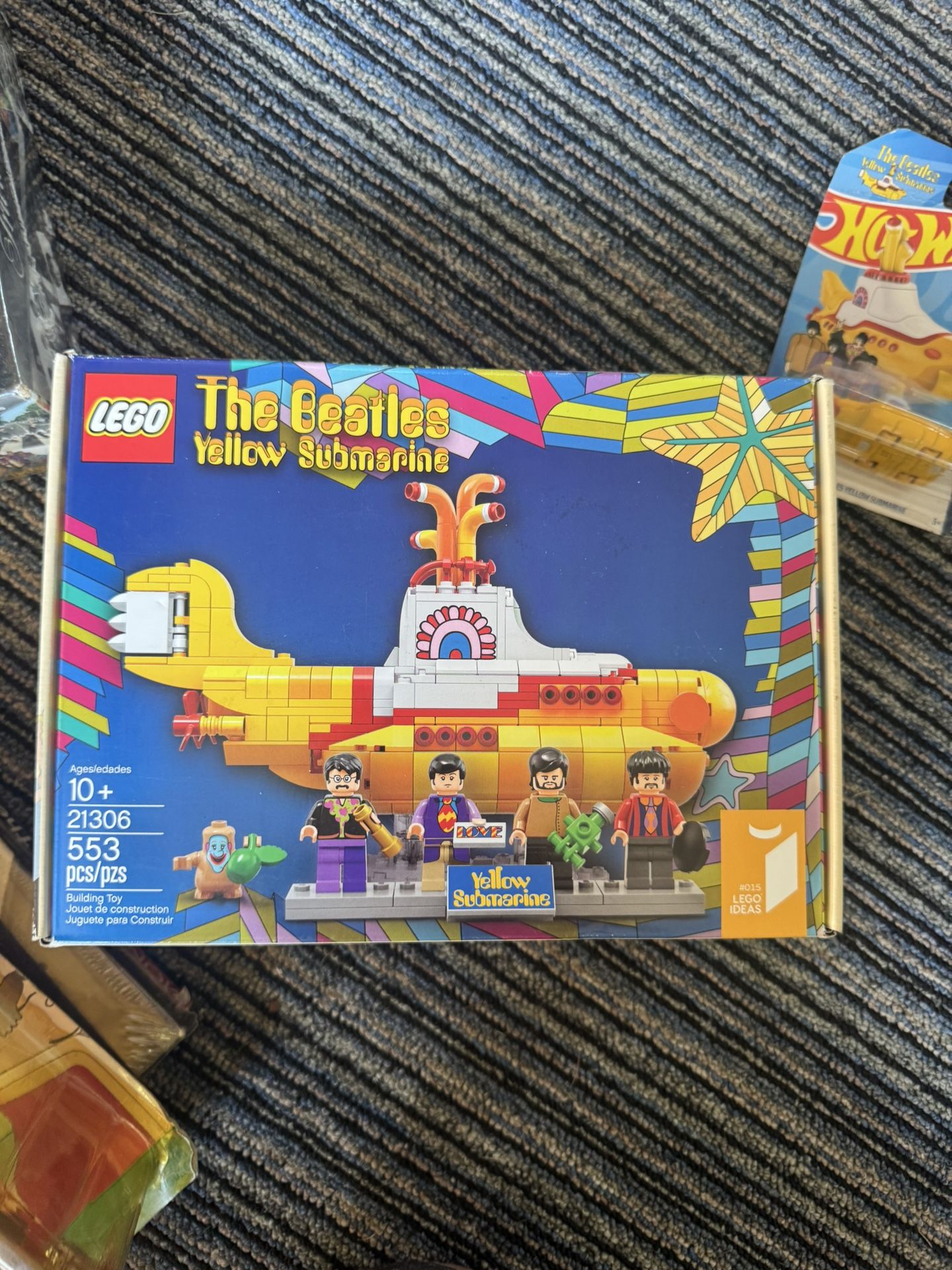 Beatles yellow submarine Legos